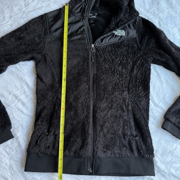 North Face Black Zip Up Fur Fleece With Hood - Picture 4 of 7